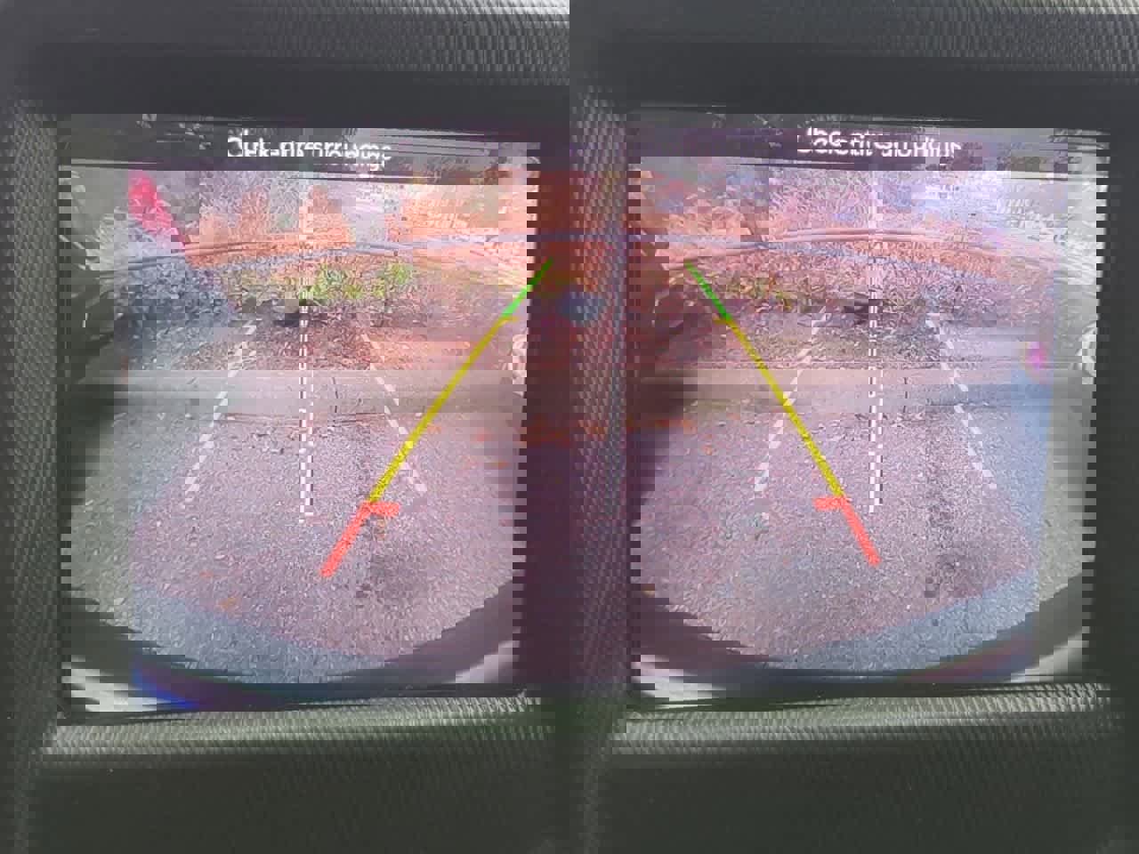 Used 2019 Jeep Wrangler Unlimited Sahara w/ LED Lighting Group image 29