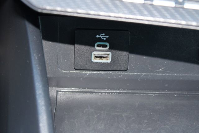 Used 2024 Ford Mustang Coupe image 25