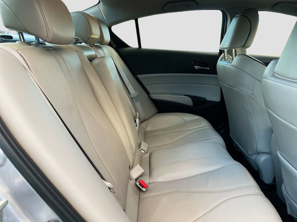 Used 2020 Acura ILX w/ Technology Package FWD image 26