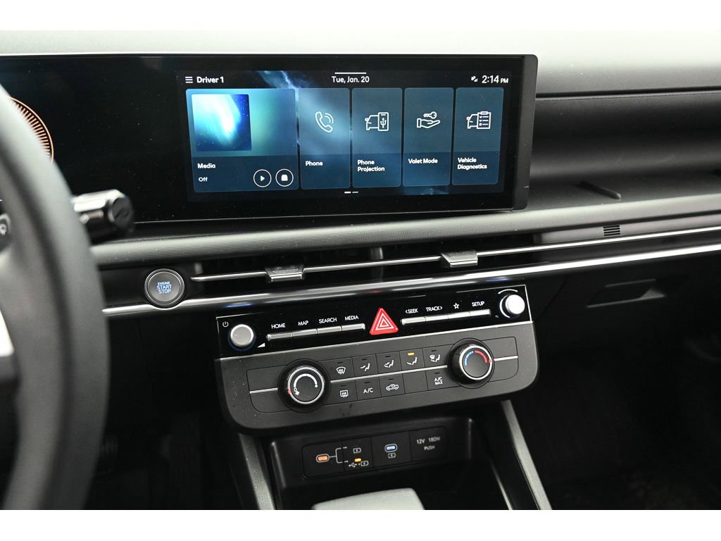 Used 2025 Hyundai Santa Cruz SE image 14