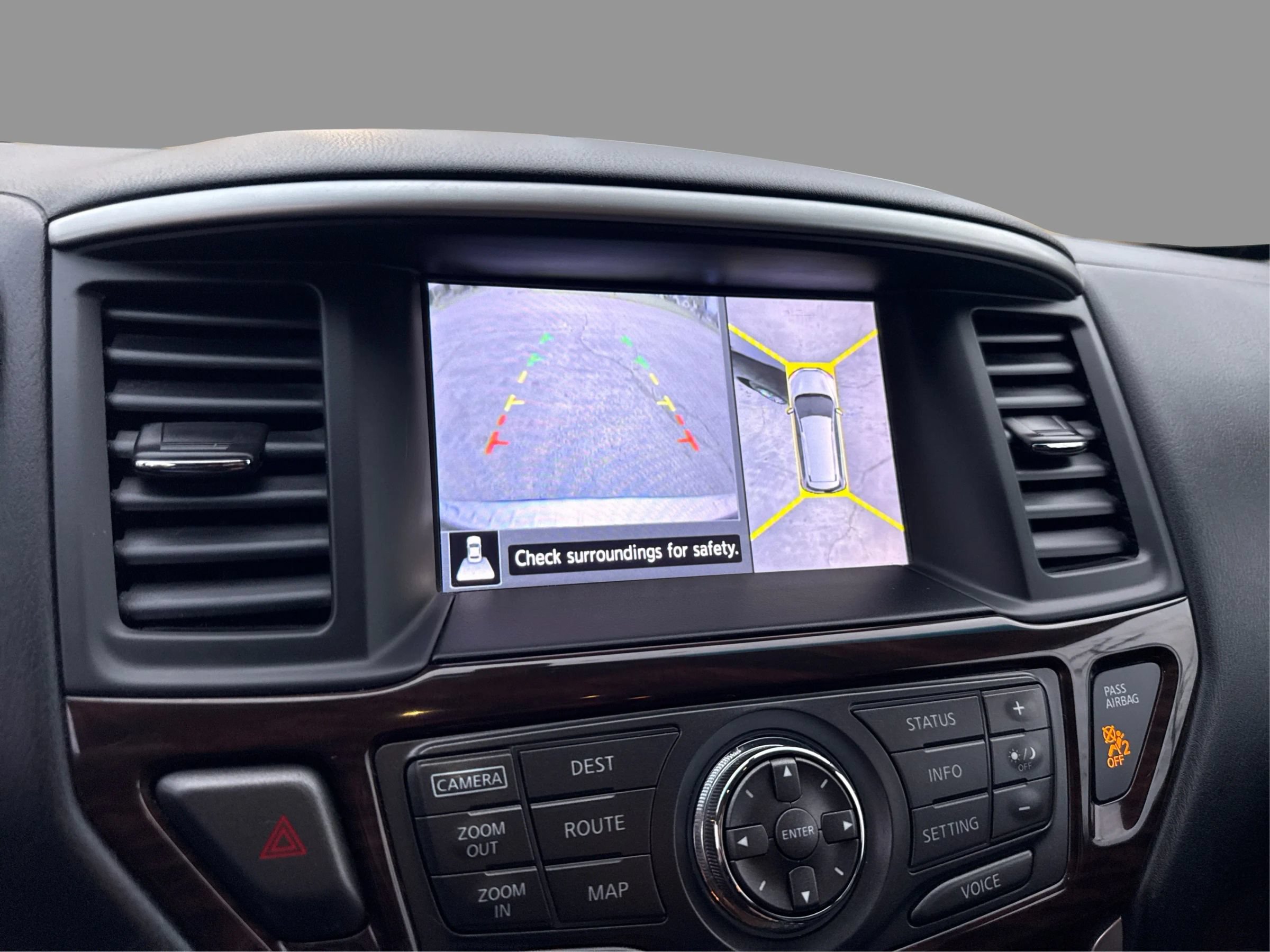 Used 2013 Nissan Pathfinder Platinum w/ Platinum Premium Pkg AWD/4WD image 26