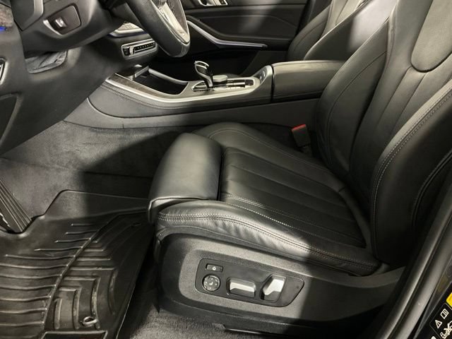 Used 2022 BMW X5 xDrive40i w/ Premium Package AWD/4WD image 31
