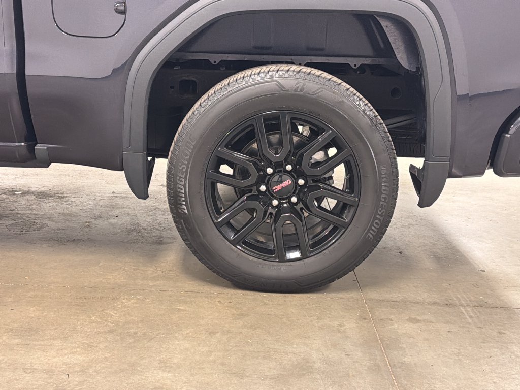 Used 2024 GMC Sierra 1500 Elevation AWD/4WD image 11