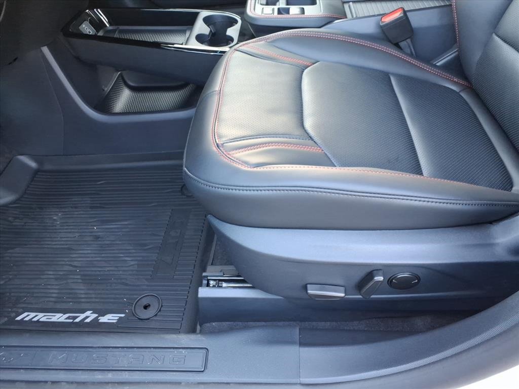New 2025 Ford Mustang Mach-E Premium image 16