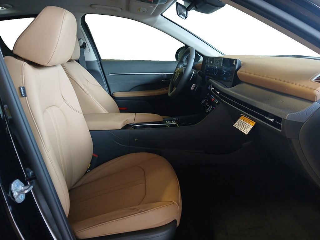 New 2026 Hyundai Sonata Limited FWD image 15