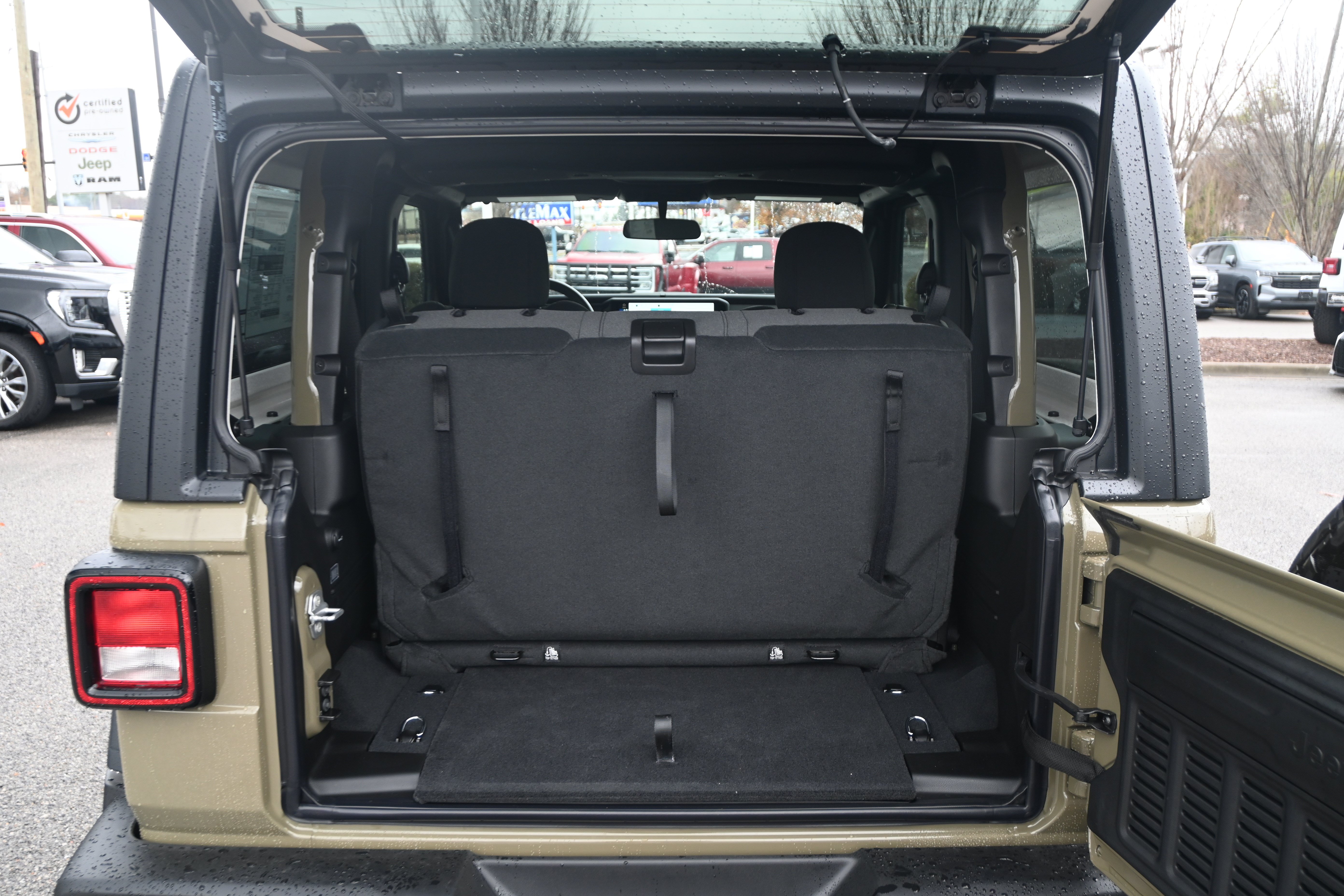 New 2026 Jeep Wrangler Sport AWD/4WD image 29