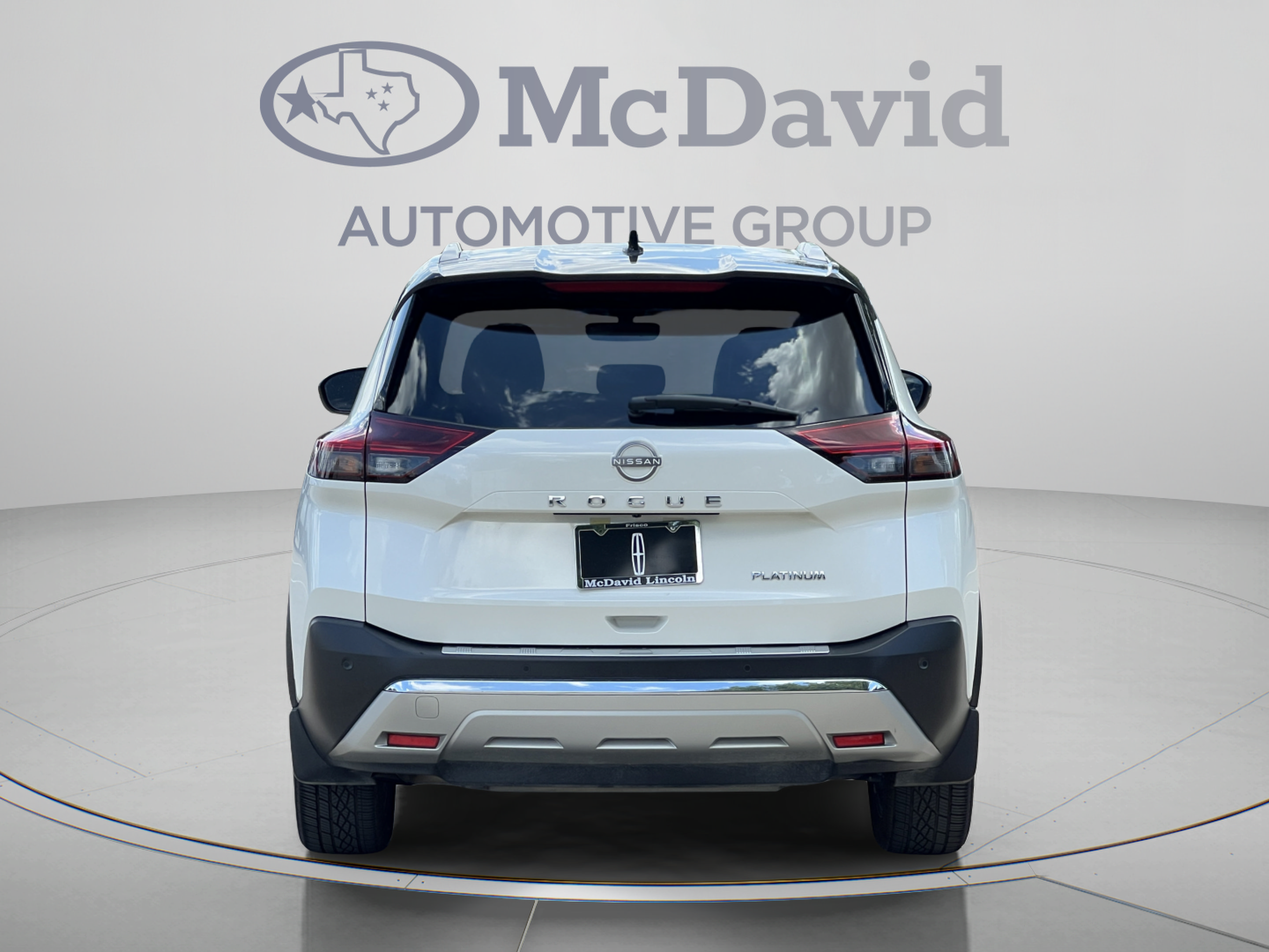 Used 2023 Nissan Rogue Platinum FWD image 6