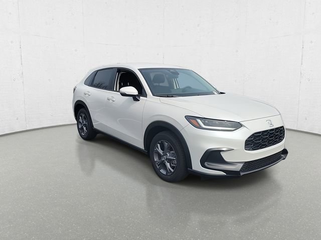 New 2026 Honda HR-V LX image 2