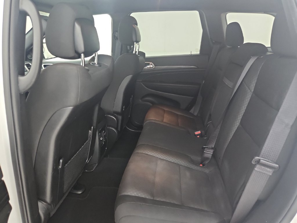 Certified 2021 Jeep Grand Cherokee Laredo AWD/4WD image 32