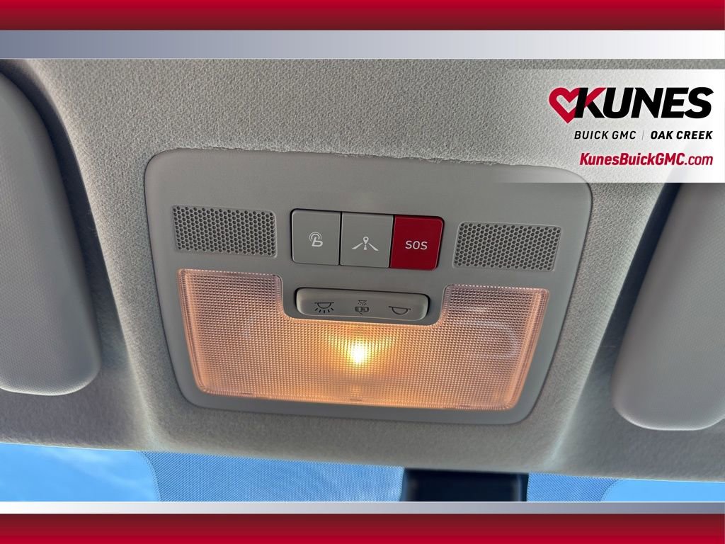 Used 2023 Hyundai Venue Limited w/ Cargo Package image 21