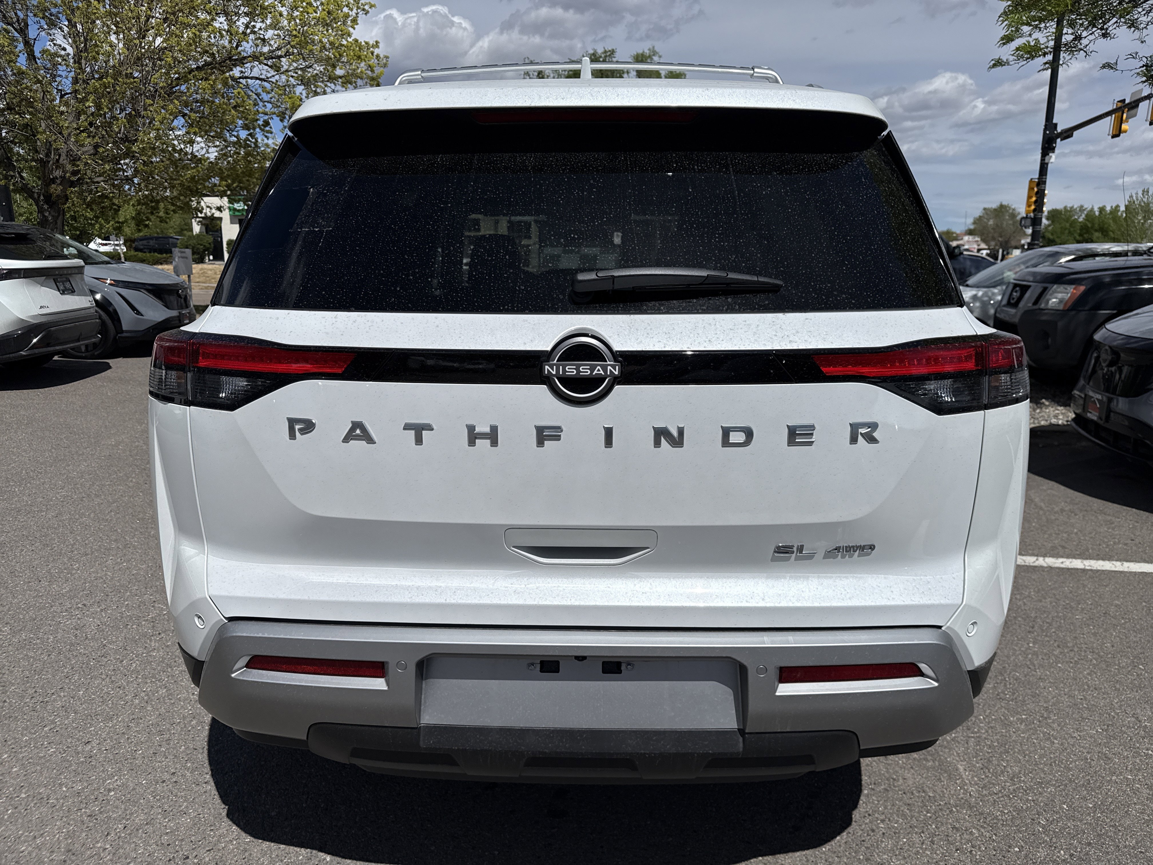 Certified 2025 Nissan Pathfinder SL AWD/4WD image 9