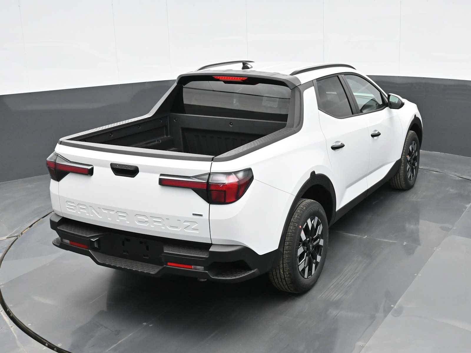 Certified 2025 Hyundai Santa Cruz SEL AWD/4WD image 28