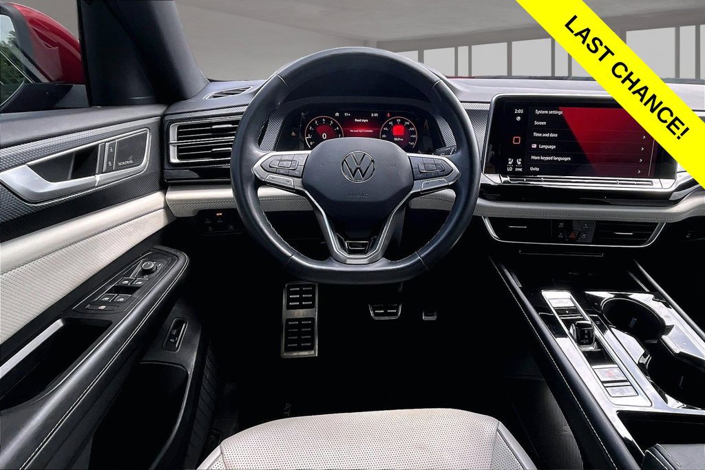 Used 2024 Volkswagen Atlas Cross Sport SEL Premium R-Line AWD/4WD image 5