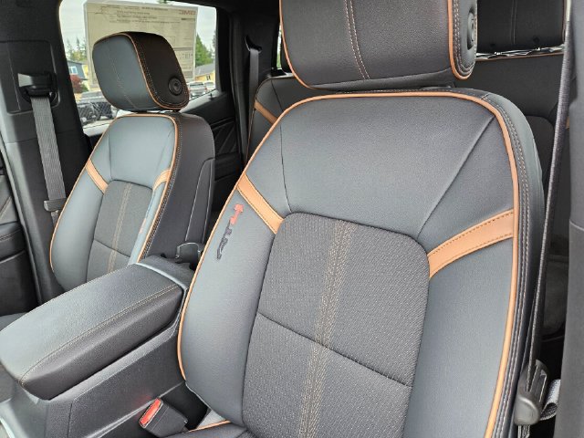 New 2026 GMC Canyon AT4 AWD/4WD image 20