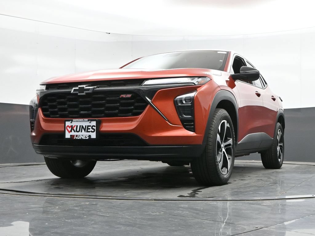Used 2024 Chevrolet Trax RS FWD image 43