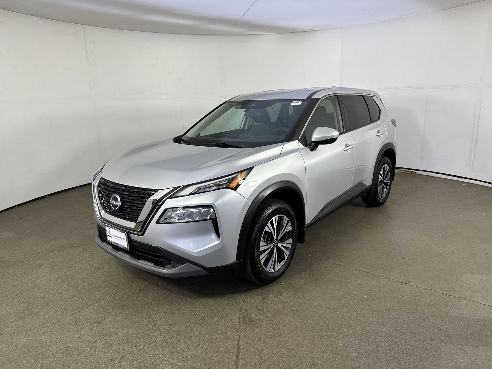 Certified 2022 Nissan Rogue SV AWD/4WD image 2