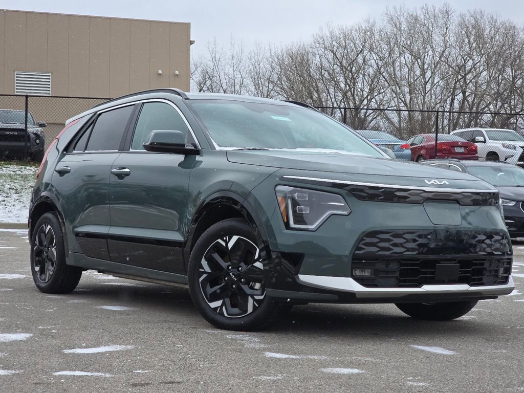 New 2025 Kia Niro Wave w/ Wave Preserve Package image 2