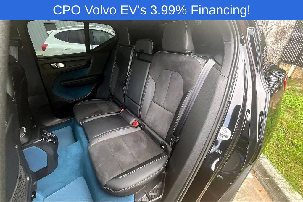 Used 2023 Volvo XC40 Recharge Plus AWD/4WD image 35