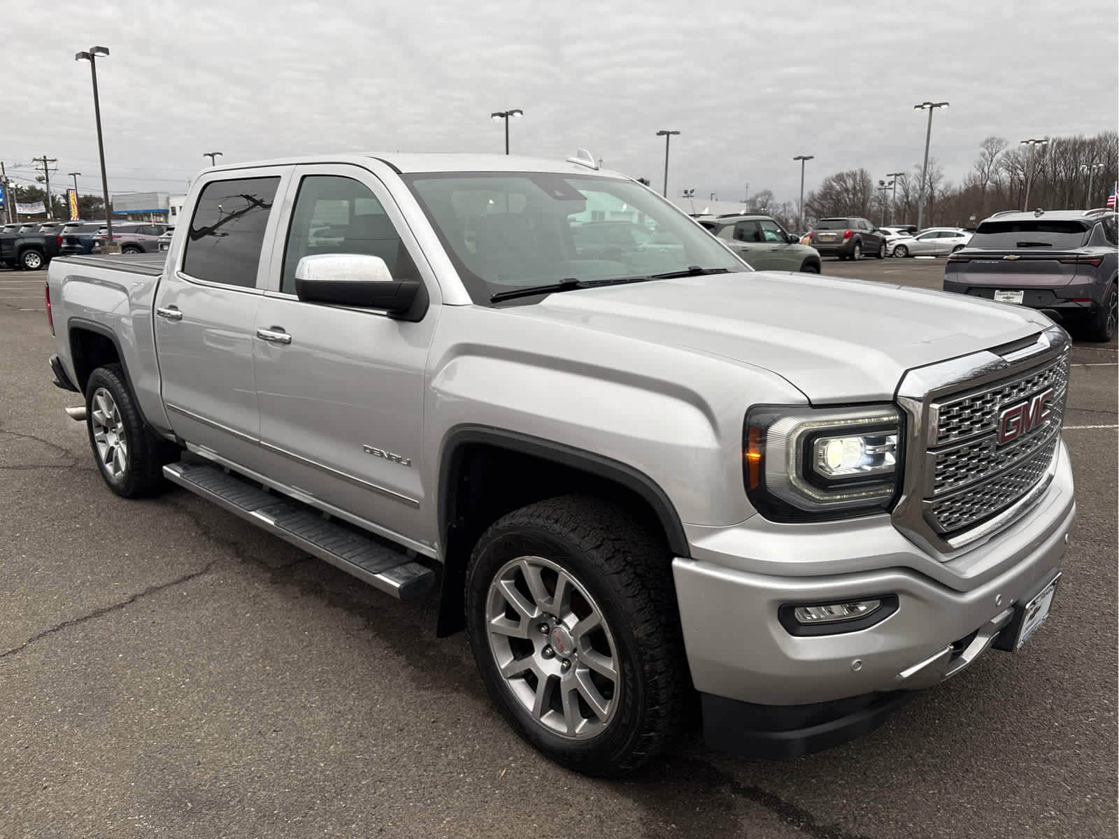Used 2018 GMC Sierra 1500 Denali image 1