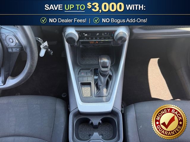 Used 2021 Toyota RAV4 LE FWD image 20