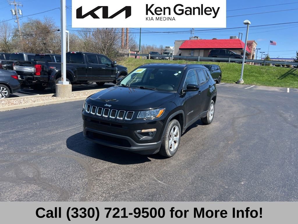 Used 2018 Jeep Compass Latitude w/ Popular Equipment Group image 2