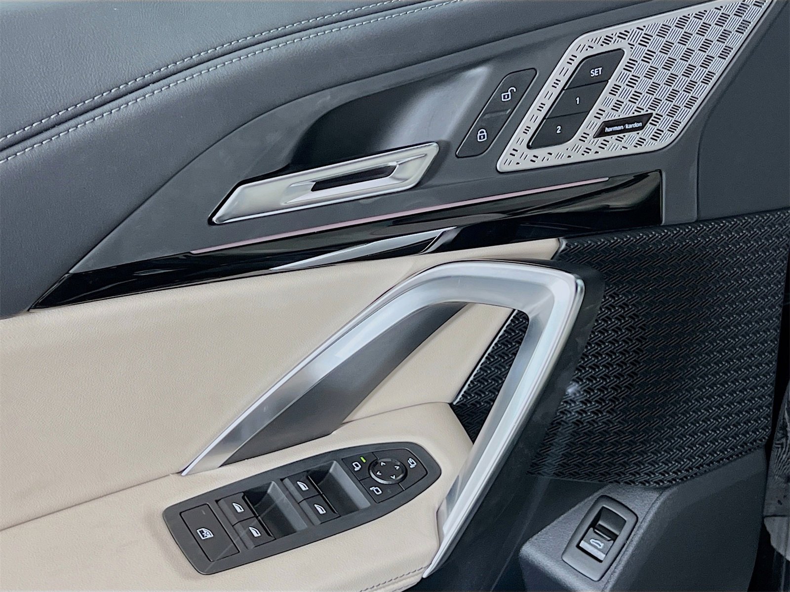 New 2025 BMW X1 xDrive28i w/ M Sport Package image 20