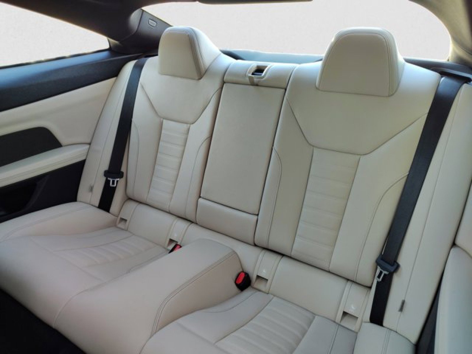 Used 2023 BMW 440i xDrive Coupe w/ Premium Package image 19