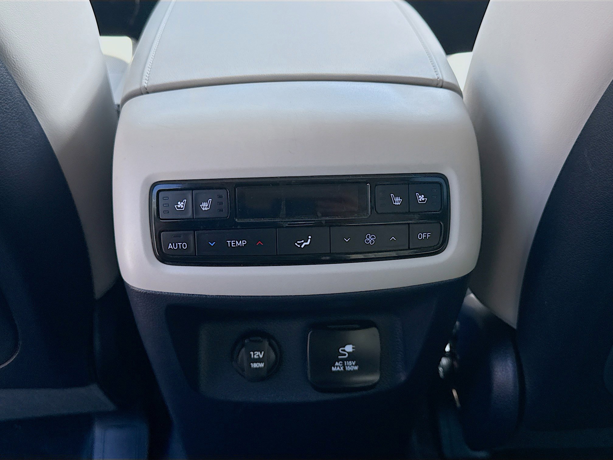 Used 2024 Hyundai Palisade Calligraphy image 20