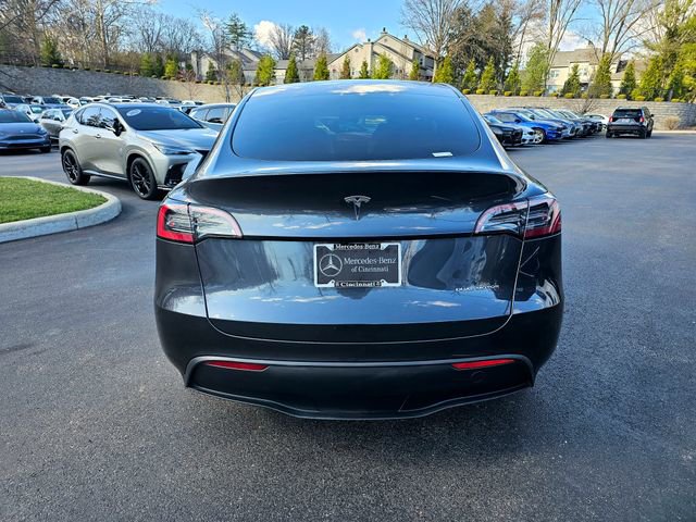Used 2024 Tesla Model Y Long Range image 9