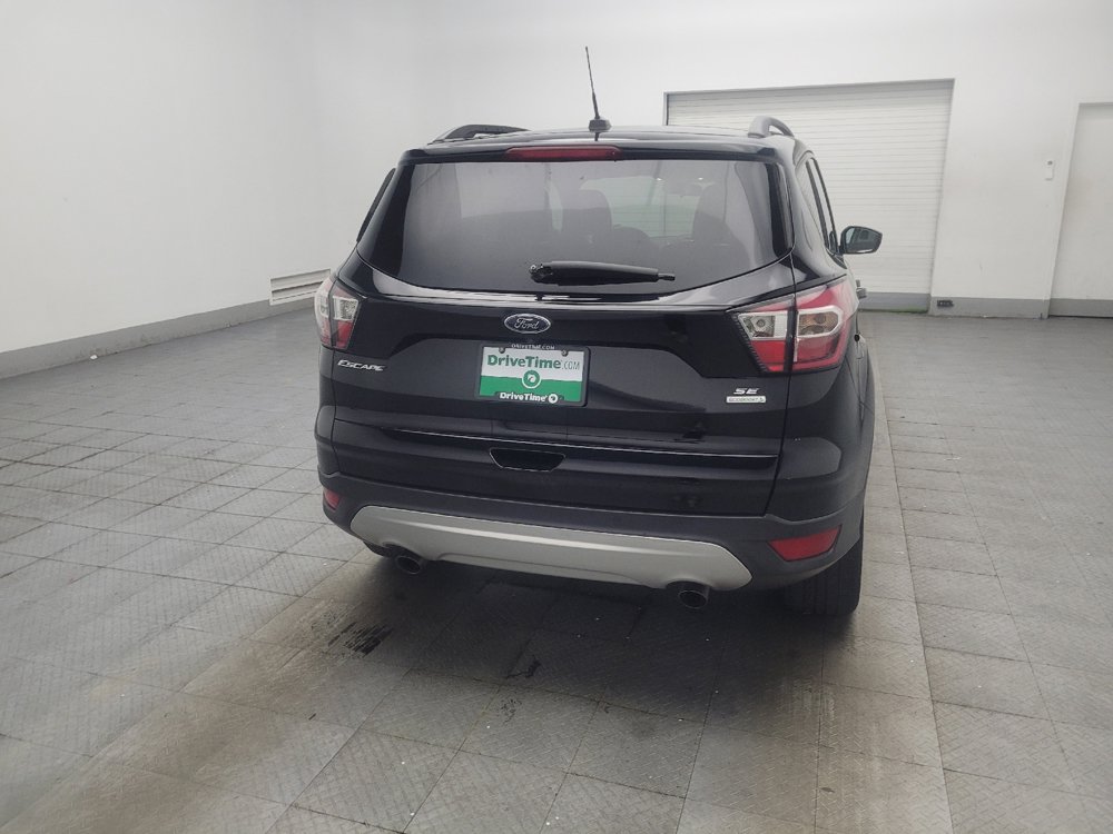 Used 2017 Ford Escape SE w/ Equipment Group 201A FWD image 7