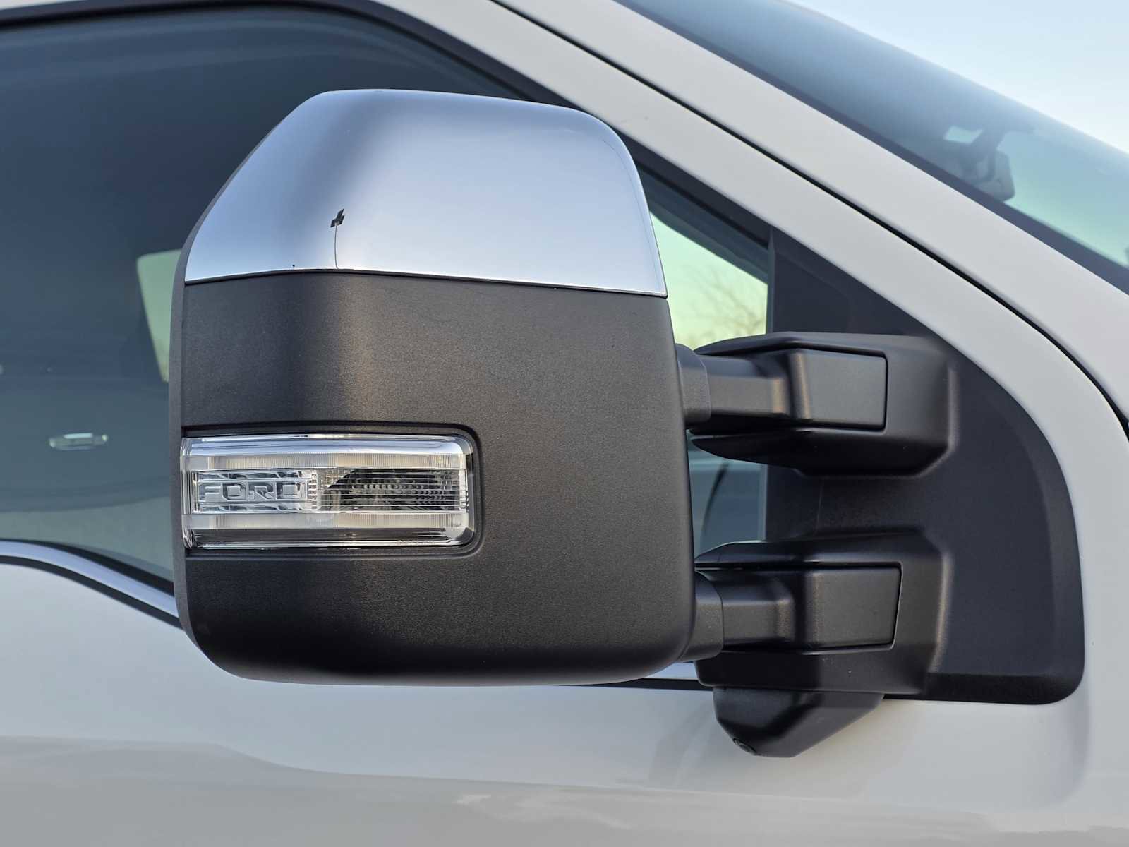 Used 2024 Ford F350 Limited w/ FX4 Off-Road Package image 54