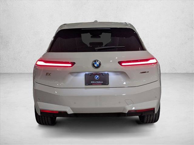 New 2026 BMW iX xDrive45 image 7