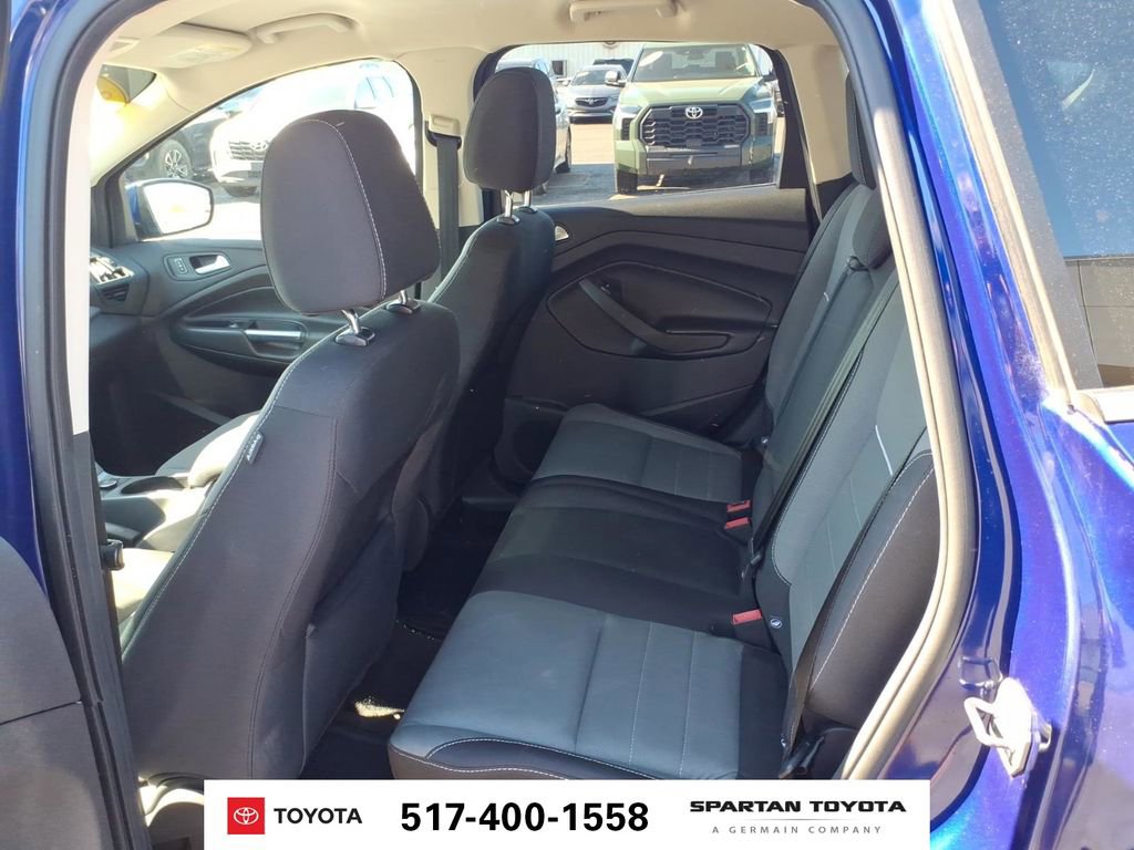 Used 2015 Ford Escape SE FWD image 11
