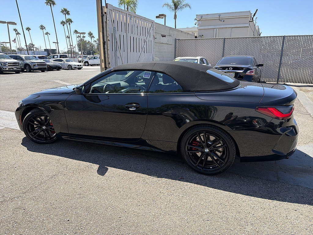 Used 2024 BMW M440i Convertible w/ Shadowloine Package RWD image 8
