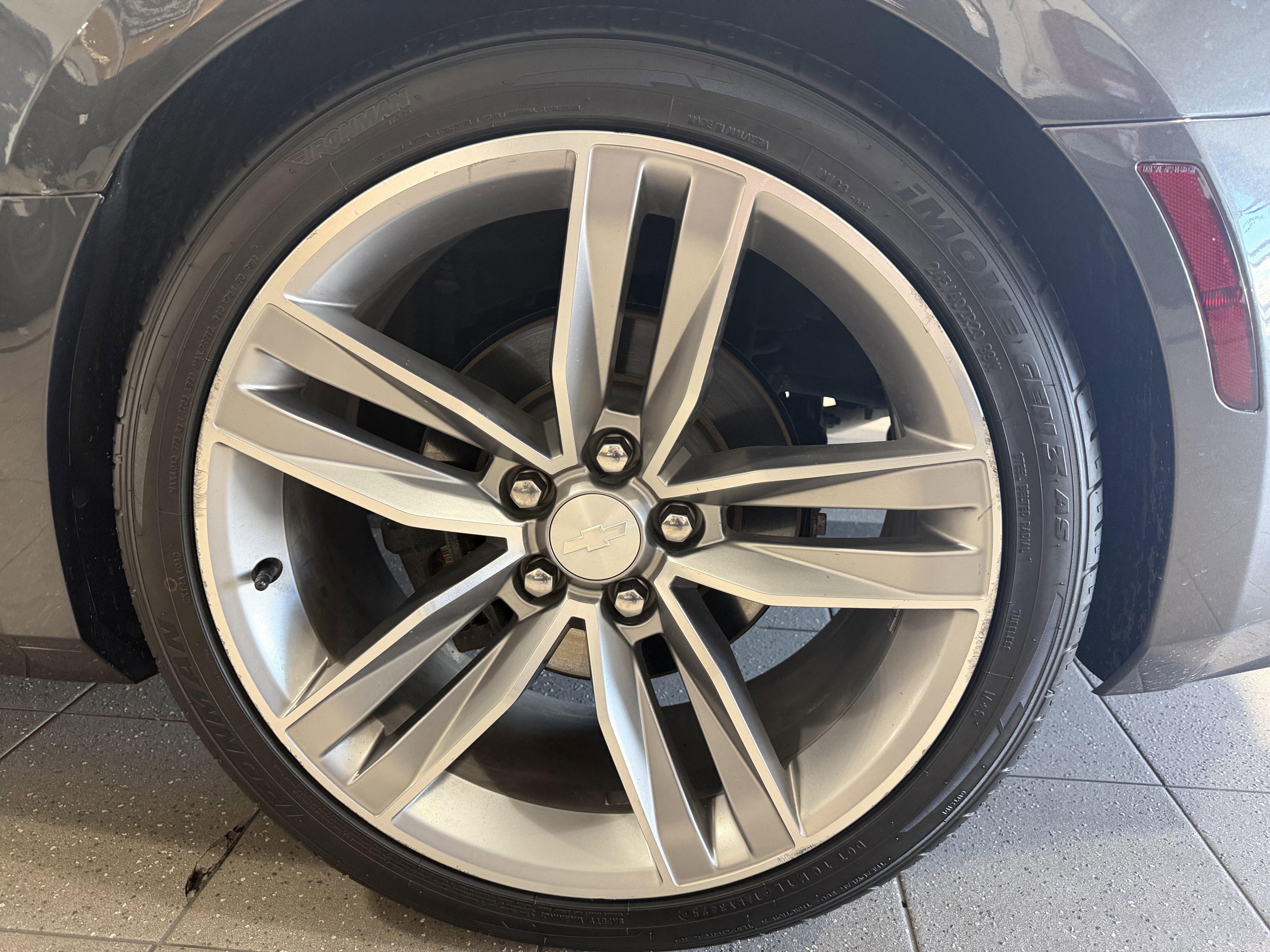 Used 2017 Chevrolet Camaro LT w/ RS Package image 9