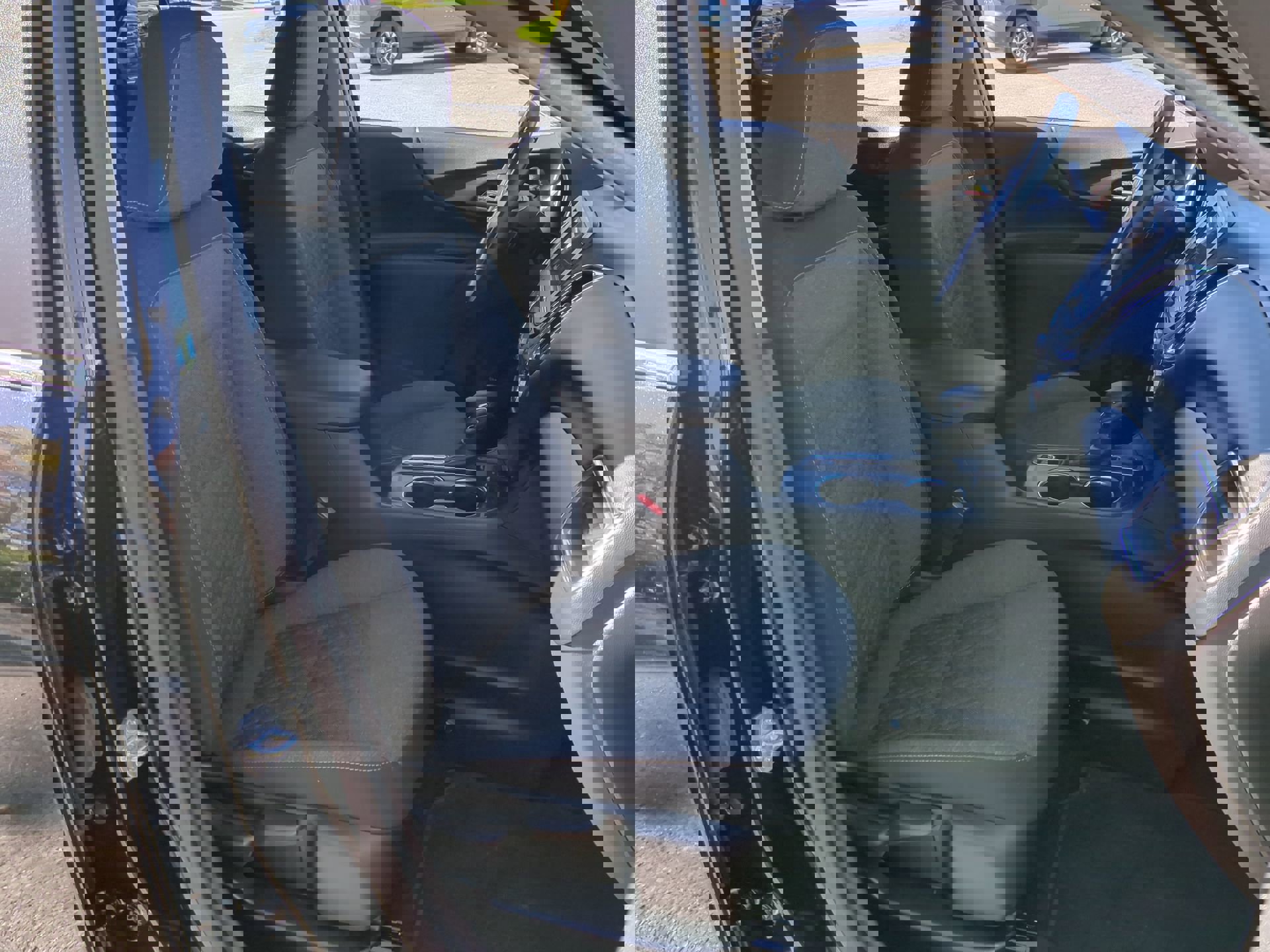 Used 2022 Chevrolet Equinox LT image 87