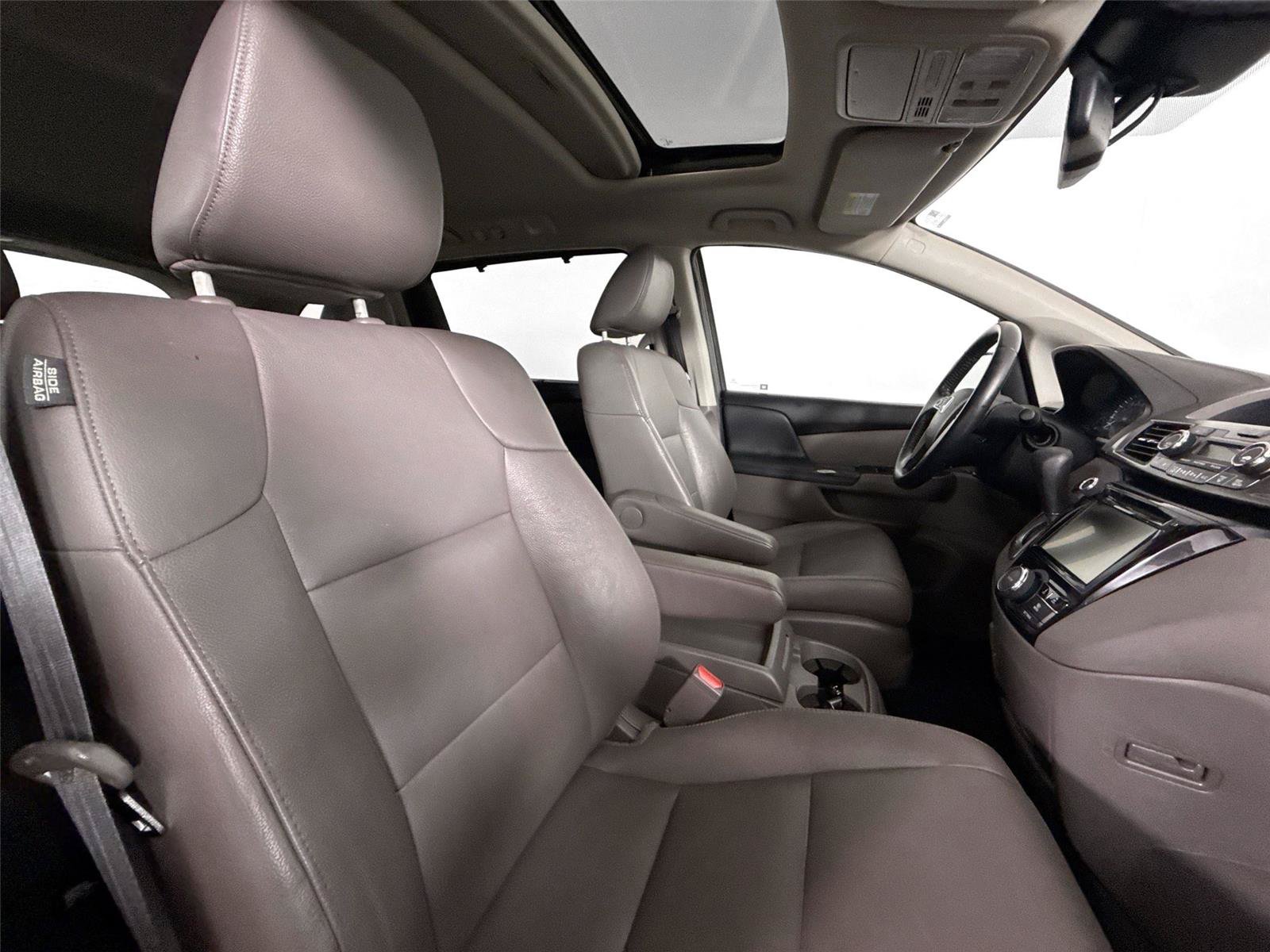 Used 2016 Honda Odyssey EX-L image 38