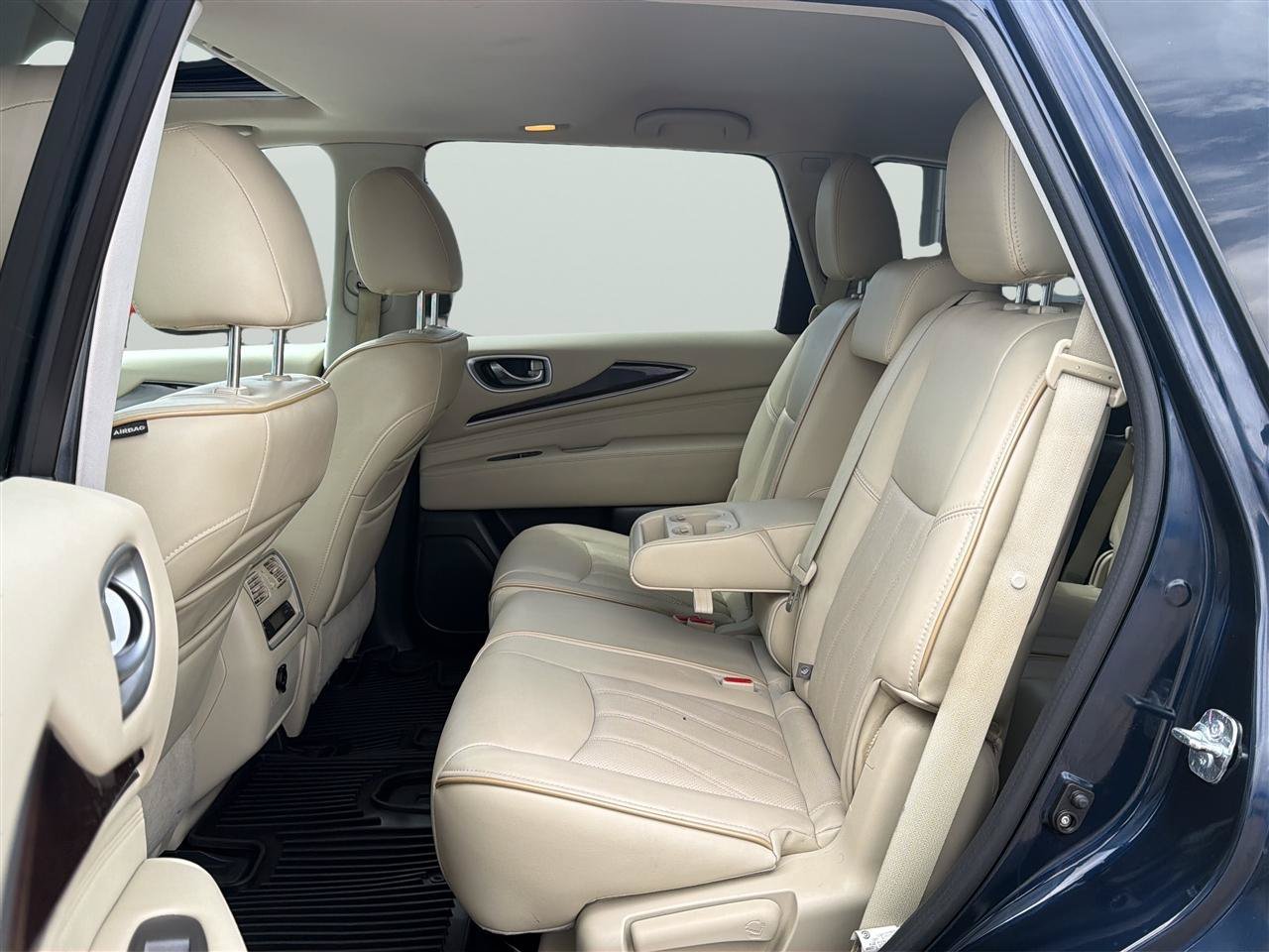 Used 2015 INFINITI QX60 Luxe w/ Premium Plus Package AWD/4WD image 18