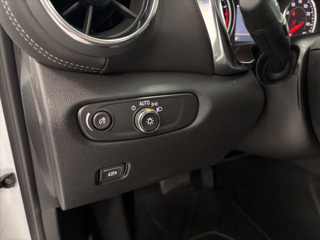 New 2026 Chevrolet Blazer LT w/ LPO, Floor Liner Package AWD/4WD image 17