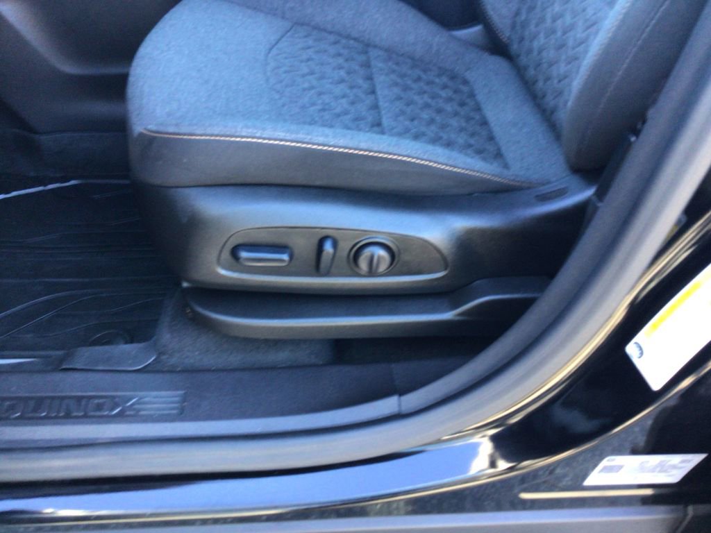 Used 2024 Chevrolet Equinox LT w/ LPO, Floor Liner Package image 19