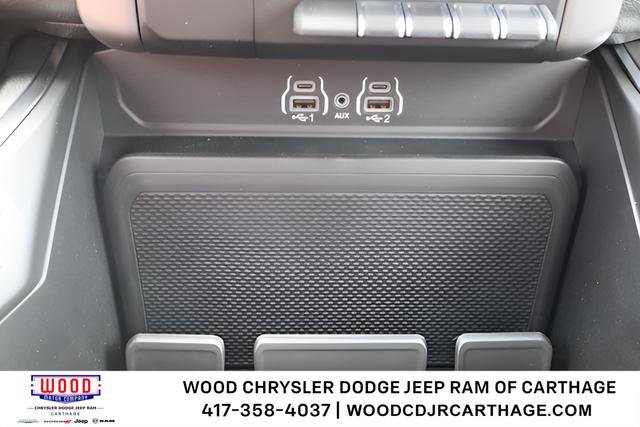 New 2026 RAM 1500 Express AWD/4WD image 24