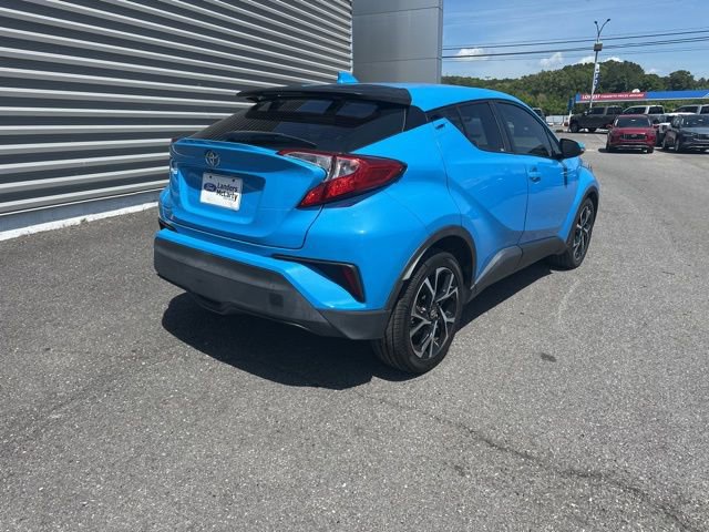 Used 2019 Toyota C-HR XLE FWD image 5