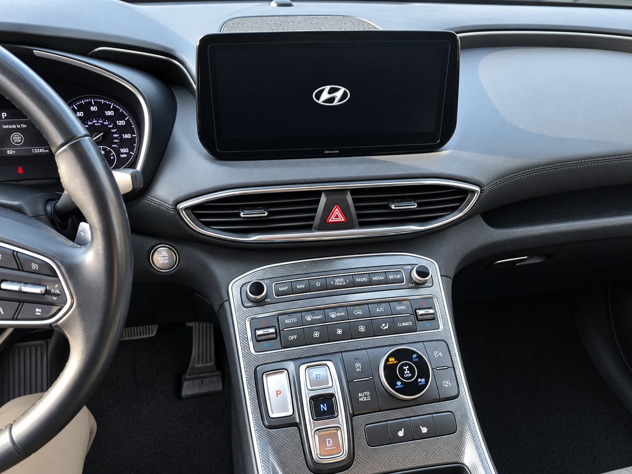 Used 2023 Hyundai Santa Fe SEL AWD/4WD image 7