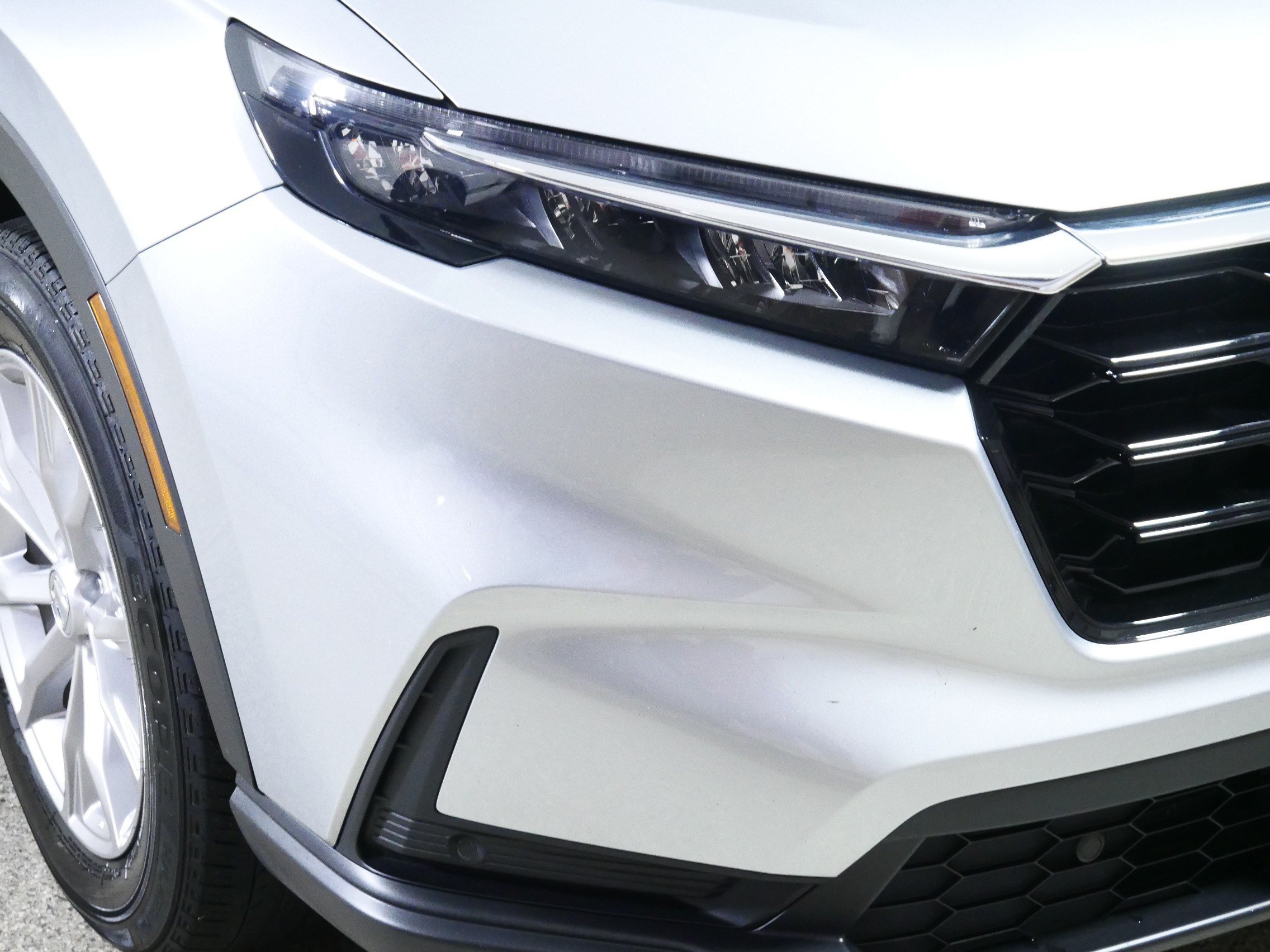 Used 2025 Honda CR-V EX-L image 16