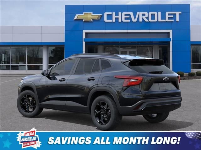 New 2026 Chevrolet Trax LT w/ Driver Confidence Package FWD image 3