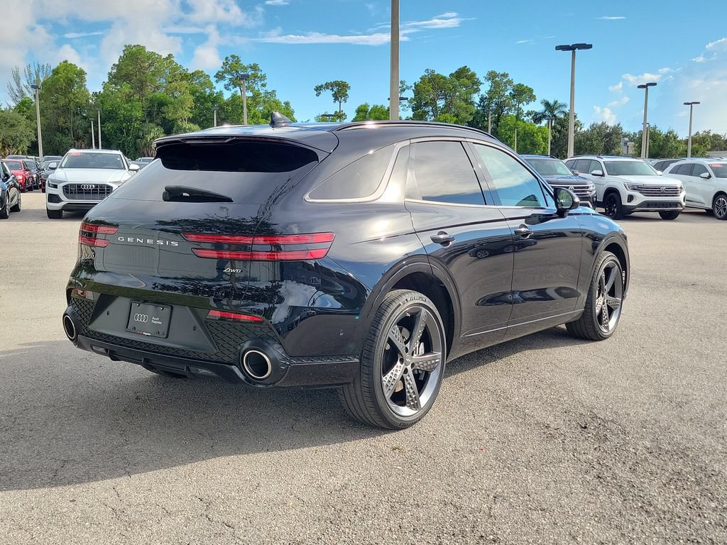 Used 2024 Genesis GV70 2.5T w/ Sport Prestige Package AWD/4WD image 5