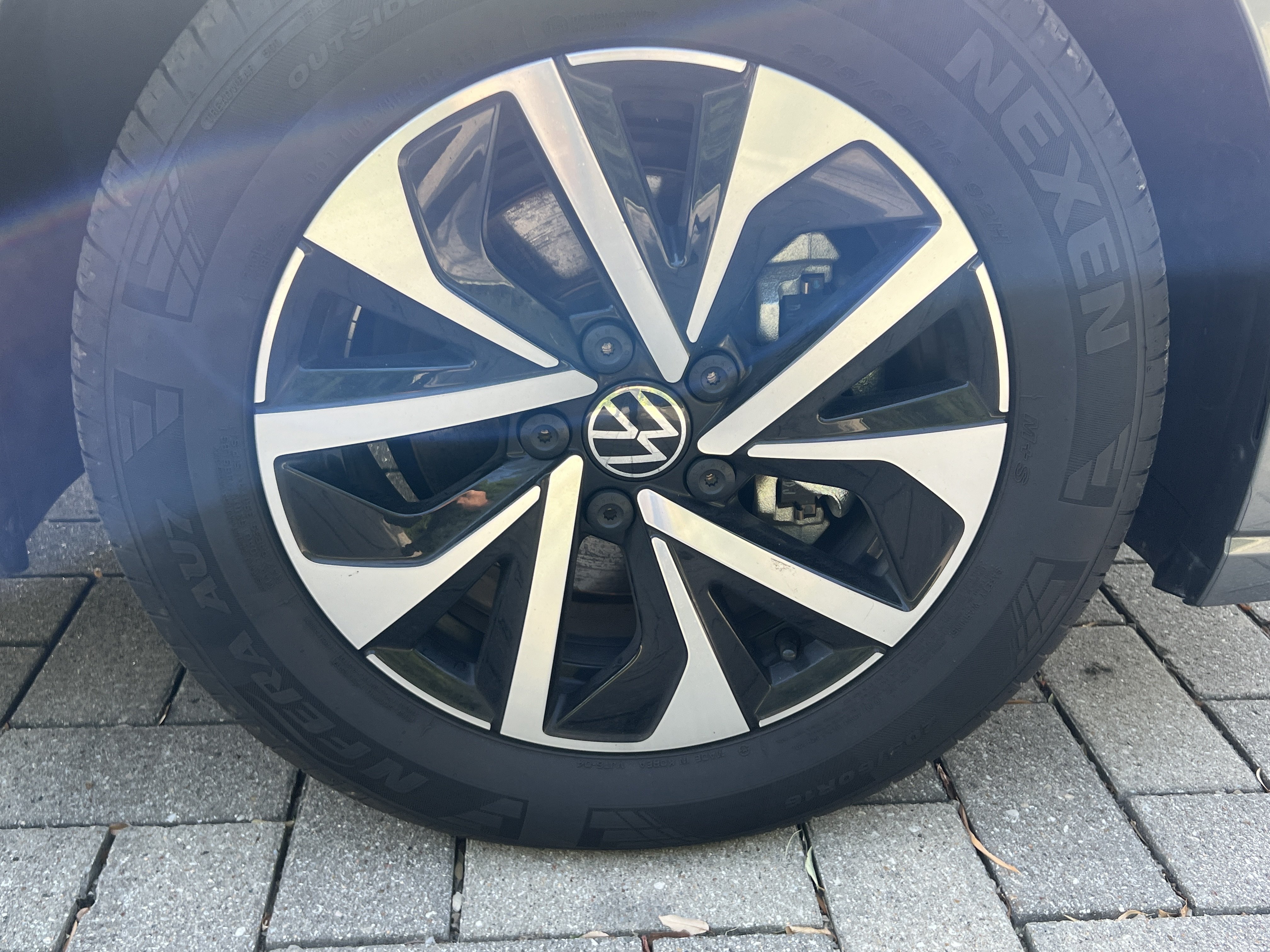Certified 2025 Volkswagen Jetta S FWD image 12