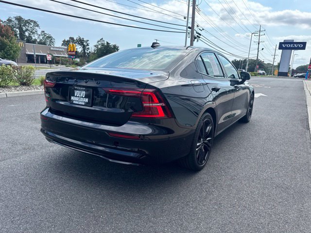 Certified 2024 Volvo S60 B5 Plus FWD image 5