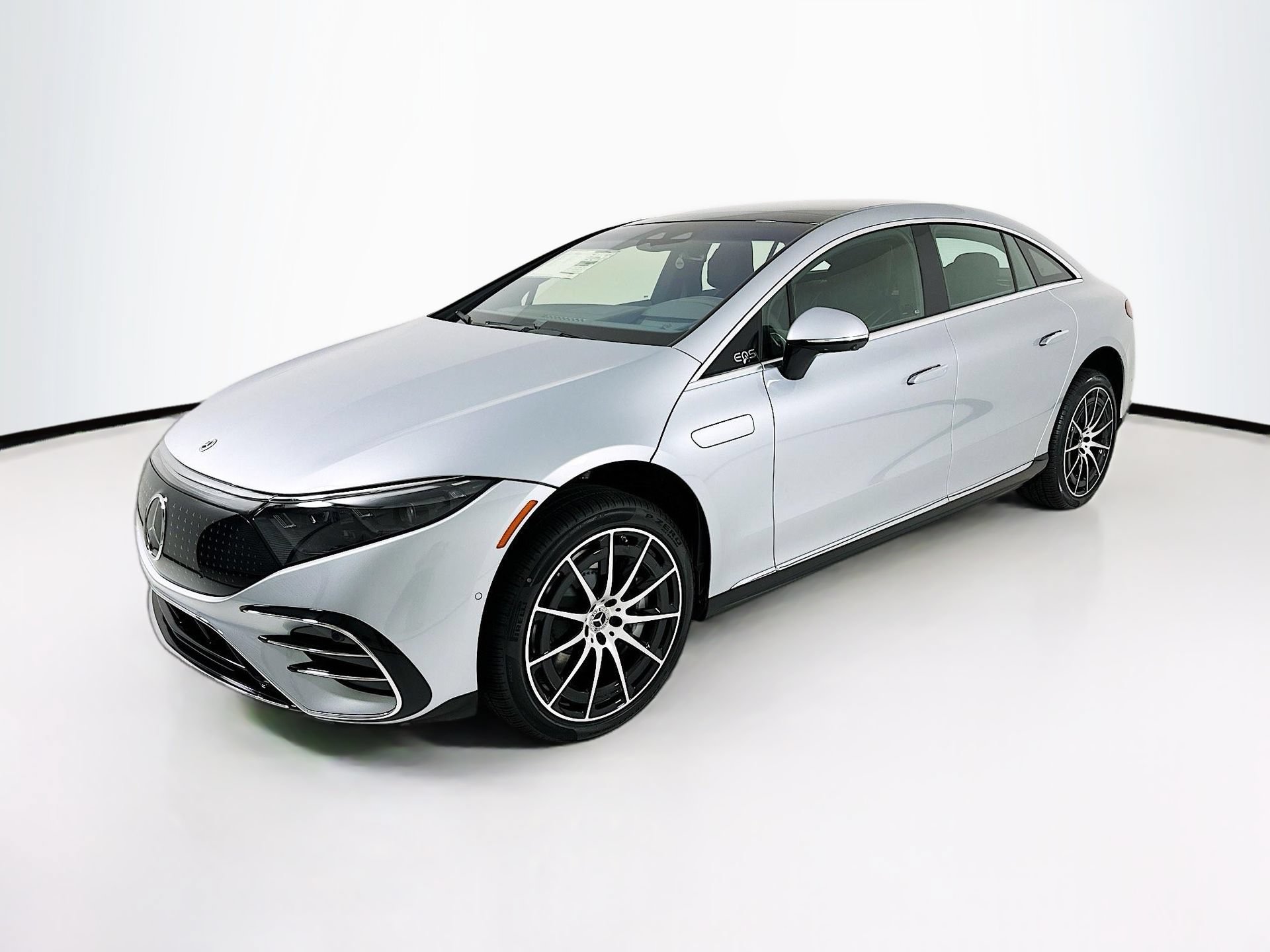 New 2026 Mercedes-Benz EQS 450+ 4MATIC Sedan image 3