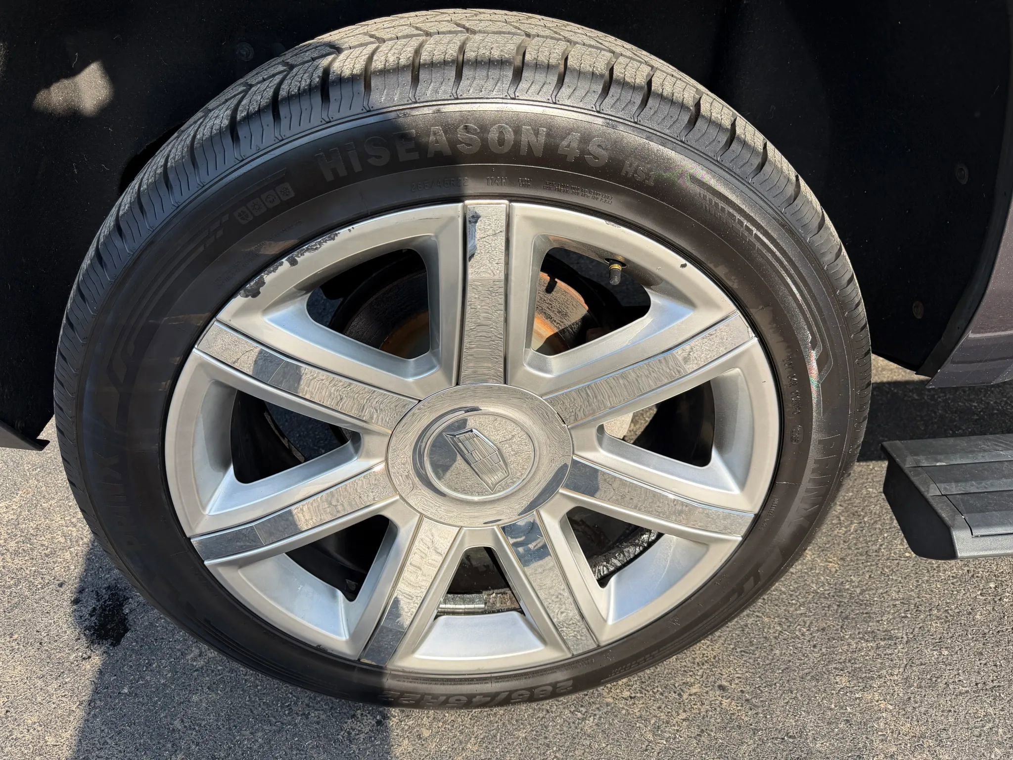 Used 2017 Cadillac Escalade Premium Luxury AWD/4WD image 56